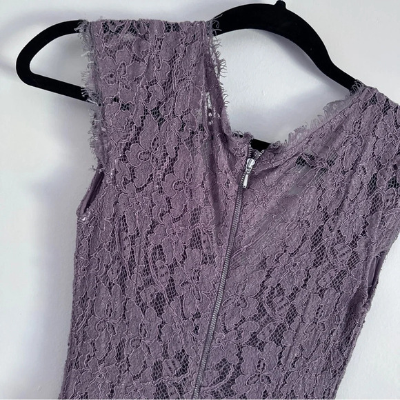 1 💜 Babaton Aritzia Lace Floral Dress - Picture 6 of 7